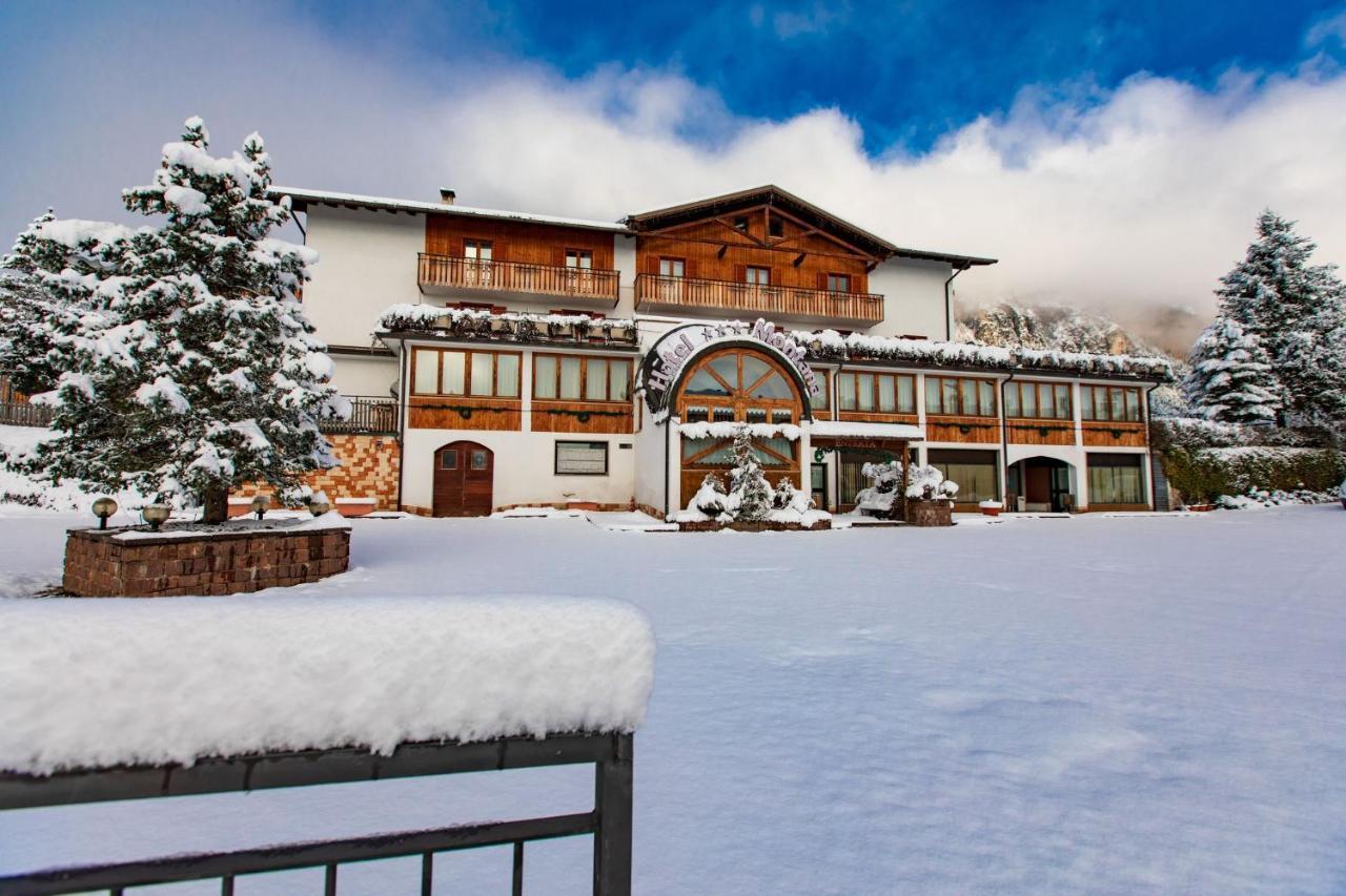 Hotel & Residence Montana ファーイ・デッラ・パガネッラ エクステリア 写真